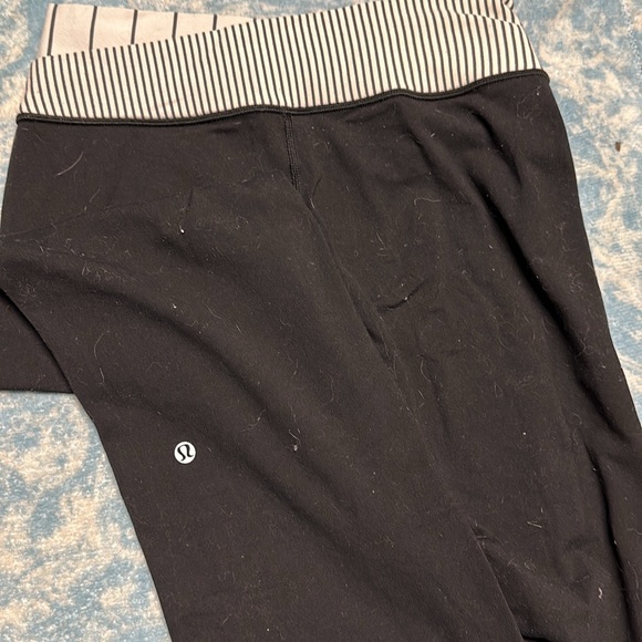 lululemon flared leggings - Picture 1 of 1